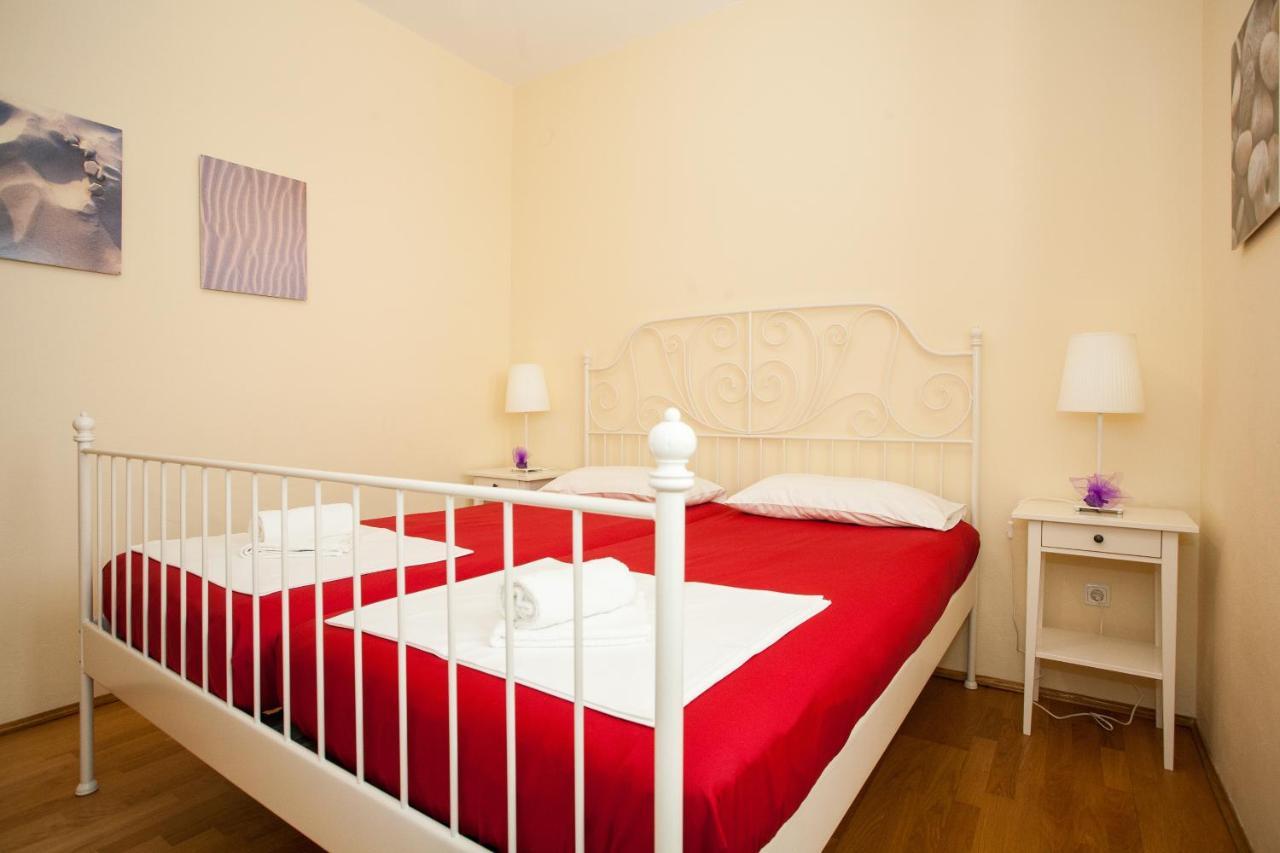 קרק Apartments Dino מראה חיצוני תמונה